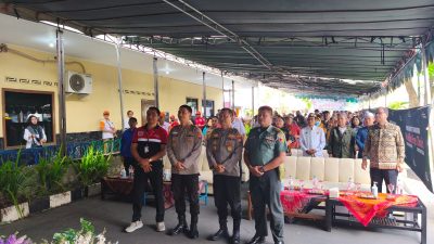 Hari Bhayangkara Jadi Momen Peduli, Pasipers Kodim 0822 Hadiri Aksi Nyata Bantu Warga Buta Katarak