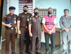 Sekda Singkawang Ditahan: Dugaan Korupsi Keringanan Retribusi Rugikan Negara Rp3,1 Miliar