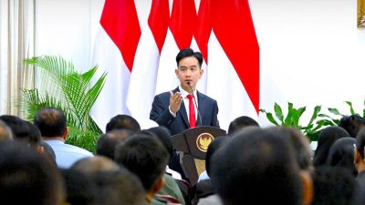 Mas Wapres Gibran Rakabuming Memberikan Pembekalan