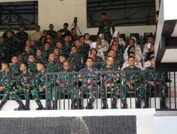 Gubernur Akmil Tekankan Etika Disiplin dan Kepedulian Personel Militer dan PNS