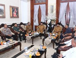 Forkopimda Bondowoso Bahas Strategi Keamanan Daerah, Kasdim 0822 Tegaskan Komitmen Sinergitas