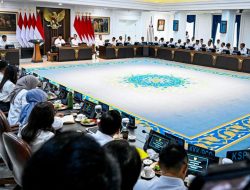 Presiden Prabowo Subianto memimpin Sidang Kabinet Paripurna ke-8 pemerintahan Kabinet Merah Putih