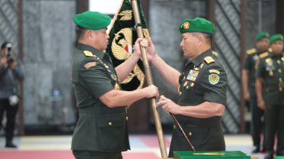 Kasad Pimpin Sertijab Gubernur Akmil