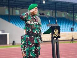 Inspektur Akmil Pimpin Upacara Bendera Awal September
