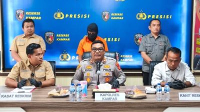 Polres Kampar Ungkap Kasus Kematian Remaja di Desa Kualu, Pelaku Diamankan Kurang dari 24 Jam