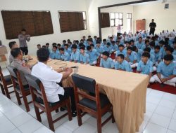 Kapolres Bondowoso laksanakan sosialisasi di sekolah, jauhi perbuatan anarkis dan tindakan melanggar hukum