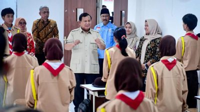 Presiden Prabowo Subianto menegaskan komitmen pemerintah untuk memperluas keberadaan Sekolah Rakyat