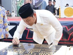 Resmikan Masjid Al-Ikhlas Juanda, Bupati Subandi Ajak Masyarakat Jaga Persaudaraan dan Perdamaian Umat