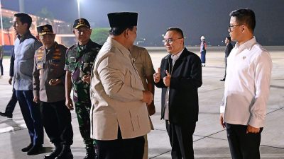 Presiden RI Prabowo Subianto tiba di Osaka Jepang