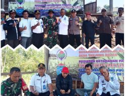 Membangun Ketahanan Pangan, Desa Tanjung Bulan Laksanakan Penanaman Jagung Perdana