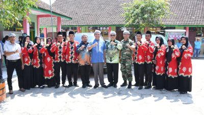 Dandim 0822 dan Forkopimda Resmikan Grand Launching SPPG Rejoagung Kab Bondowoso