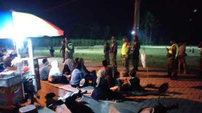 Lapangan Kejayan Hingga Pasar Malam, Danramil dan Banser Pastikan Suasana Kondusif