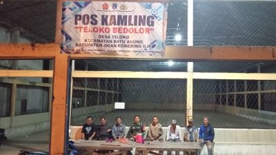 Kegiatan Patroli Rutin Kodim Bersama Warga di Pos Kamling
