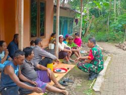 Tingkatkan Keamanan dan Ketahanan Pangan, Babinsa Sumberwaru Ajak Warga Gotong Royong