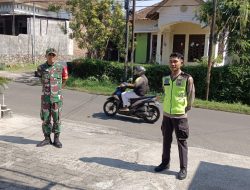 Babinsa Curahdami Ajak Satpam Perum Griya Sandika Bersinergi Jaga Kamtibmas