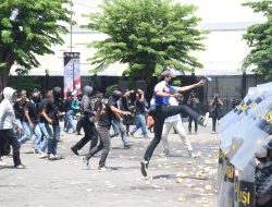 Polda Jatim Gelar Simulasi Sispamkota di GOR Sidoarjo