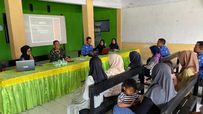 Lewat Musyawarah Desa, Babinsa Dorong Kesadaran Hidup Bersih dan Sehat