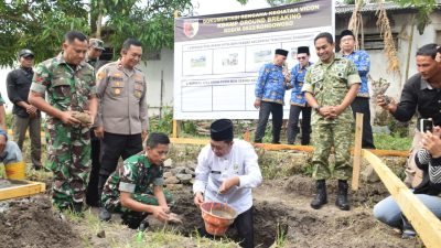 Dandim 0822 dan Bupati Bondowoso Tanam Batu Pertama Koperasi Desa Merah Putih