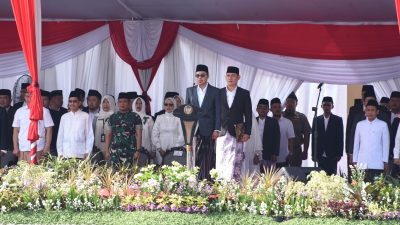 Peringati Hari Santri 2025, Ketua DPRD Sidoarjo Pimpin Upacara: Ajak Santri Kawal Indonesia Menuju Peradaban Dunia