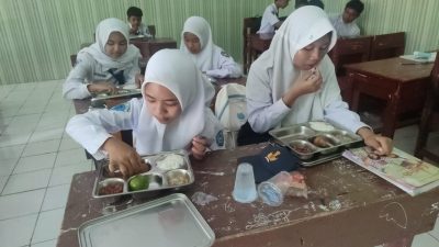 SMPN 2 Tapen Dukung MBG Untuk Pemenuhan Gizi Murid,Mengapresiasi Pendistribusian Lancar dan Tepat Waktu