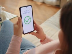 Transaksi Kartu Kredit dan Rasa Palsu Akan Kendali Kebiasaan