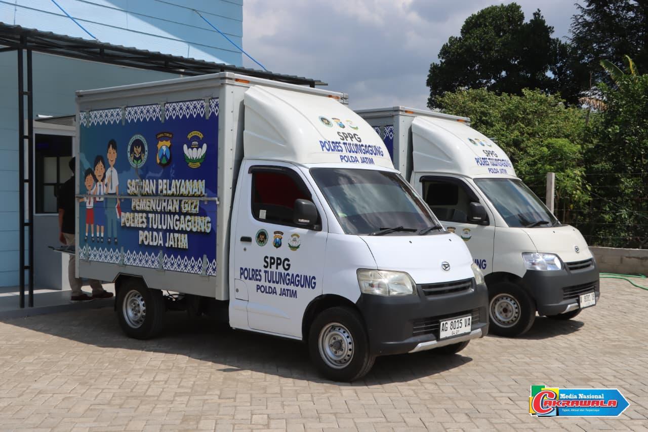 SPPG Polres Tulungagung menerima Sertifikat Laik Higiene Sanitasi dari Dinas Kesehatan untuk dukung Program Makan Bergizi Gratis