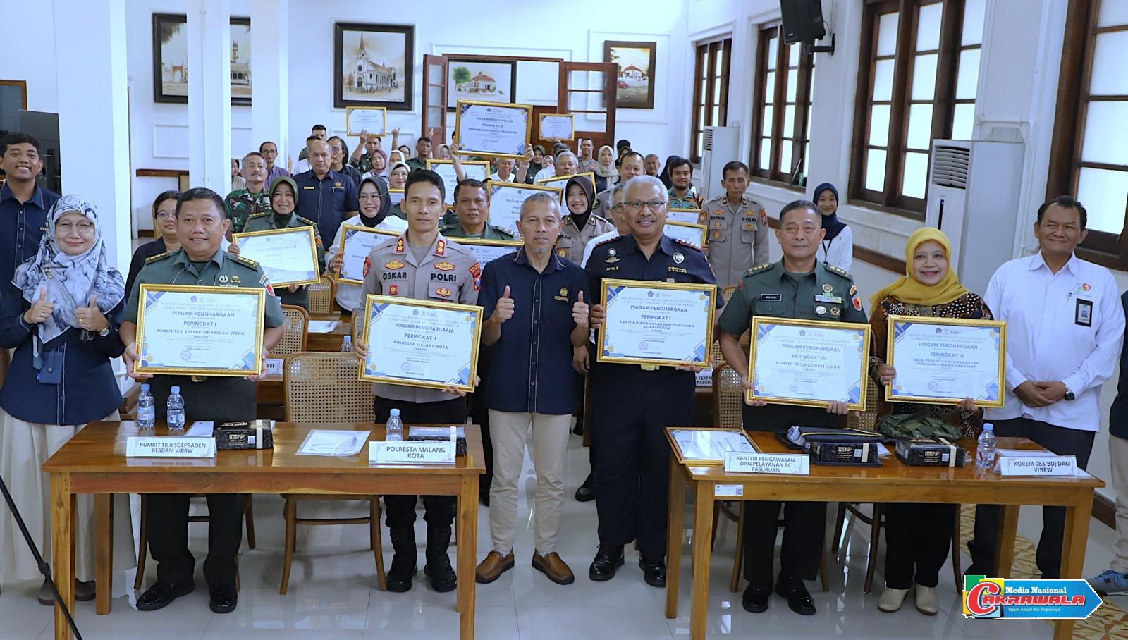 Polresta Malang Kota menerima penghargaan penyerapan anggaran terbaik Triwulan III 2025 dari KPPN Malang.