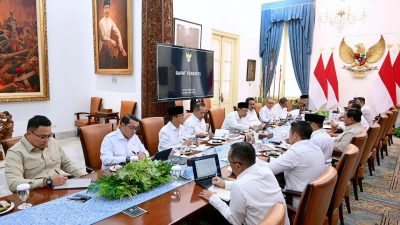 Presiden RI Prabowo Subianto Mengadakan Rapat Terbatas  Menteri Kabinet Merah Putih