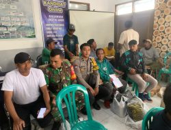 Babinsa Kalianyar Dampingi Warga Belajar Bikin Pupuk Organik, Bukti TNI Hadir untuk Ketahanan Pangan