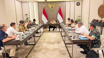 Presiden Prabowo Pimpin Rapat Khusus di Halim Sebelum Bertolak ke Australia