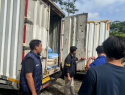 Polisi Bongkar Sindikat Balpres di Jakarta, 207 Bal Pakaian Bekas Impor Disita