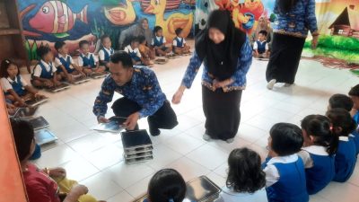 Kepala Sekolah TK PGRI 4 Mrawan Mengapresiasi Menu dan Pendistribusian Paket MBG Selalu Tepat Waktu