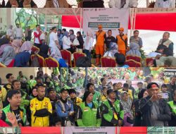 500 Warga Kuningan Timur dan 500 Ojek Online Terima Bantuan Sembako dari PTPN