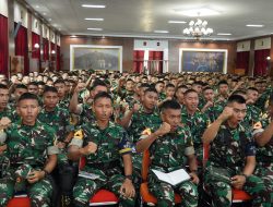 Taruna Akmil Menerima Pembekalan  Kepemimpinan Lapangan dari “The King of Sparko”