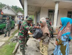 Kodim 0821 Bersama Polkes dan Kesdam V/Brawijaya Gelar Pemeriksaan Kesehatan serta Edukasi Kebencanaan di Supiturang