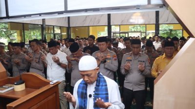 Polres Magetan Sholat Ghoib dan Donasi Kemanusiaan untuk Korban Bencana Aceh Sumatera