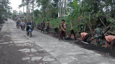 Sinergi Gulbencal dan Pramuka Saka Wira Kartika, Perkuat Mitigasi dengan Pendalaman Drainase di Dusun Sumbersari