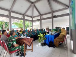 Pgs.Danramil 14/Prajekan Lettu Cke.Sukiman,Hadiri Sosialisasi Gerakan Literasi Daerah di Kecamatan Prajekan