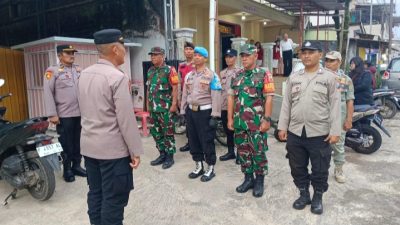 Natal Berlangsung Aman dan Khidmat! Babinsa Turun Langsung Kawal Ibadah di Gereja Berea Pujer