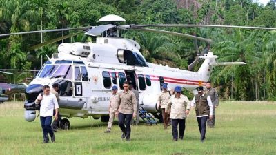 Presiden Prabowo Tinjau Kondisi Pengungsi dan Pembangunan Huntara di Agam