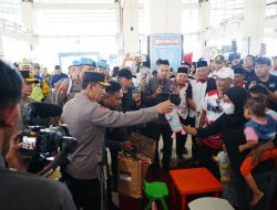 Tinjau Terminal Pulo Gebang, Kapolri Tekankan Utamakan Keselamatan Penumpang