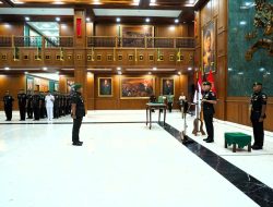 Perkuat Regenerasi Kepemimpinan Gubernur Akmil Pimpin Sertijab dan Tradisi Warga