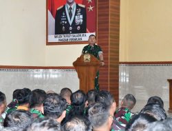 Dandim 0822 Bondowoso yang Baru Berikan Pengarahan Perdana kepada Prajurit dan PNS