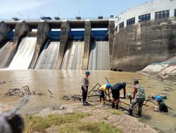 Sinergi TNI–Polri Kawal Keamanan Bendungan Sampean Baru, Warga Tapen Merasa Lebih Tenang