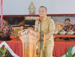 Riyanto Pamungkas Bupati Pringsewu Lampung Hadiri (HUT) Ke-75 Pekon Nusa Wungu