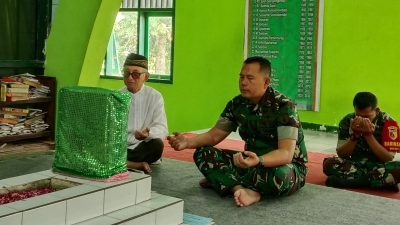 Awali Tugas dengan Ziarah Leluhur, Dandim 0822 Bondowoso Datangi Makam Ki Raden Bagus Asra