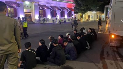 Polrestabes Surabaya Amankan 18 Pemuda Diduga Terlibat Bentrok Antar Perguruan Silat di Kedungdoro