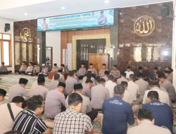 Meningkatkan keimanan dan ketaqwaan personil Polres Bondowoso gelar pembinaan Rohani isra mi’raj