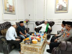 Kapolres Pasuruan Jalin Silaturahmi dengan Pengasuh Ponpes Sidogiri