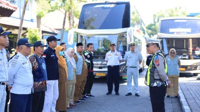 Operasi Keselamatan Semeru 2026, Satlantas Polres Gresik Ramp Check Bus di Terminal Bunder